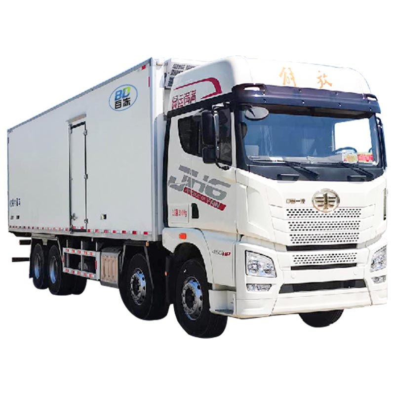 普通冷藏车：解放小三轴冷藏车(6米以以上)